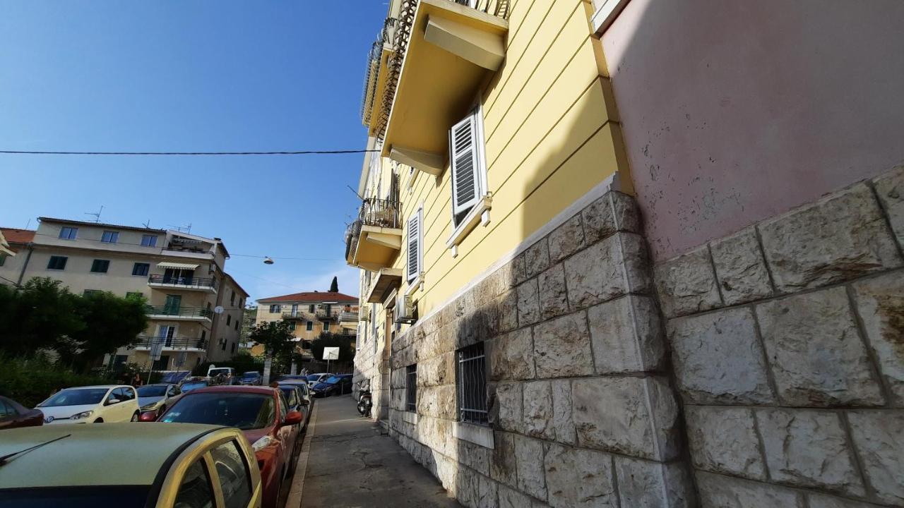 Apartman Cherry Split