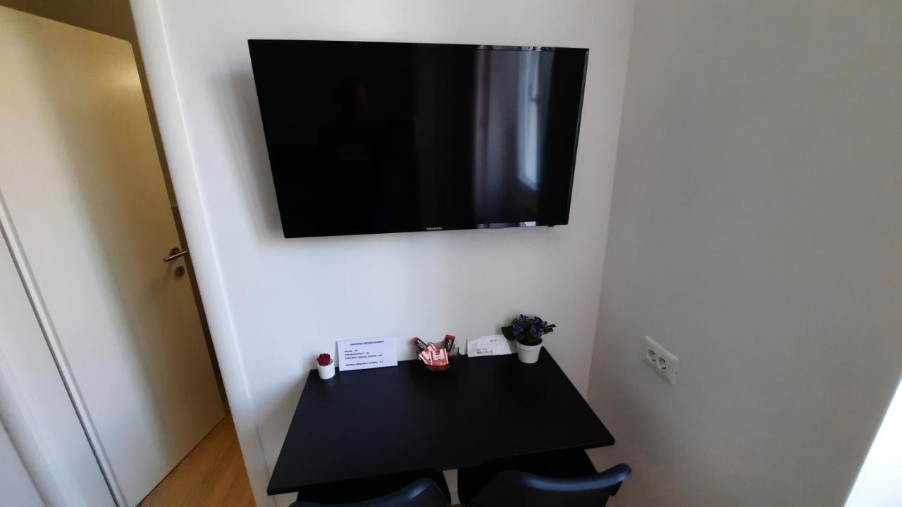 Cherry Apartman *